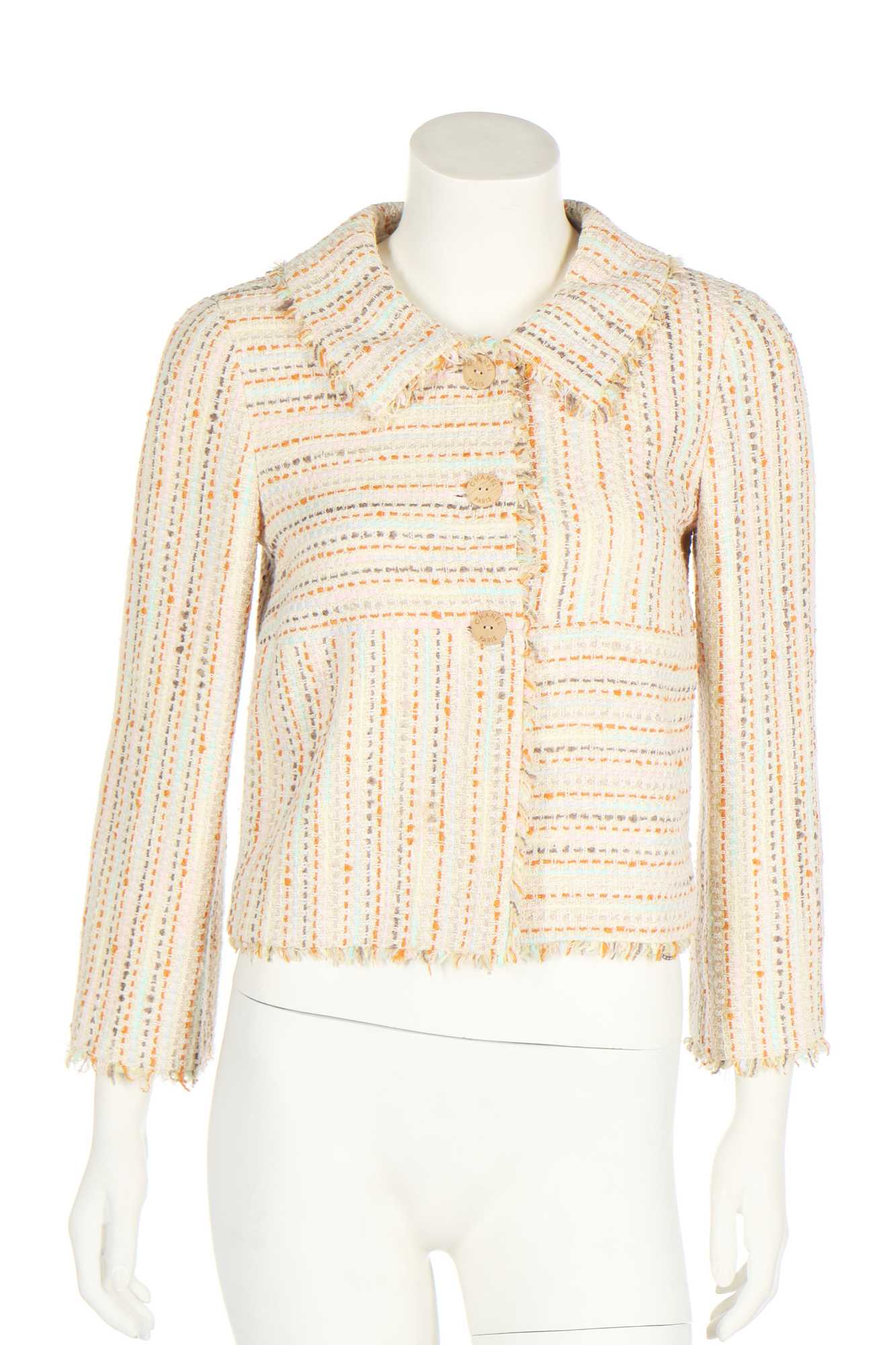 Lot 58 - A Chanel cotton and wool tweed jacket