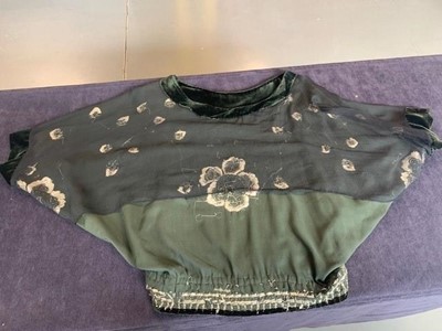 Lot 229 - A rare Madeleine & Madeleine green velvet orientalist robe, circa 1919