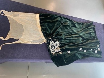 Lot 229 - A rare Madeleine & Madeleine green velvet orientalist robe, circa 1919
