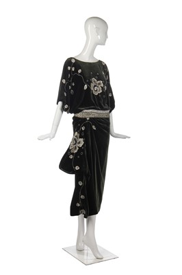 Lot 229 - A rare Madeleine & Madeleine green velvet orientalist robe, circa 1919
