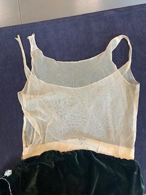 Lot 229 - A rare Madeleine & Madeleine green velvet orientalist robe, circa 1919