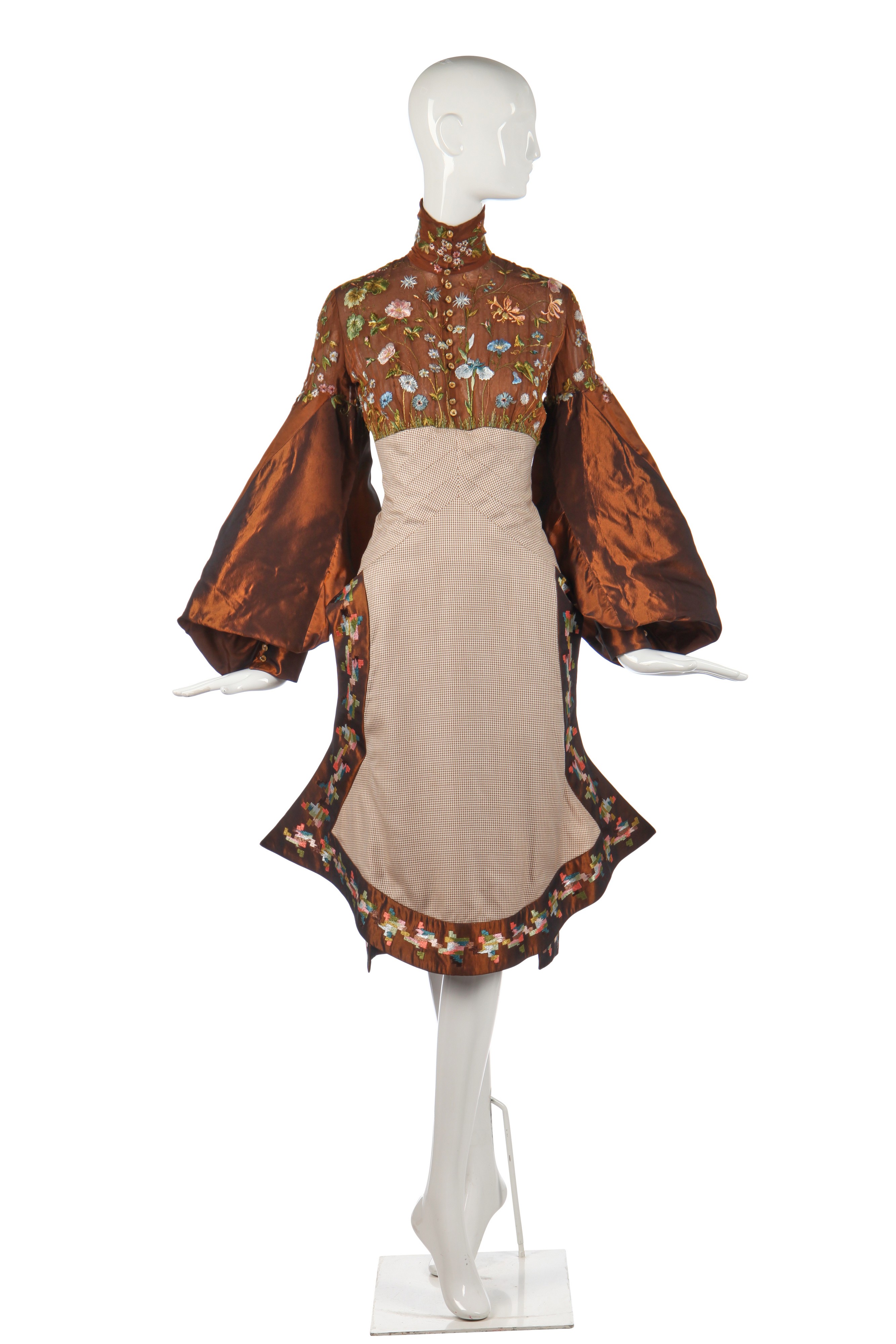 Lot 410 - A Givenchy haute couture by Alexander