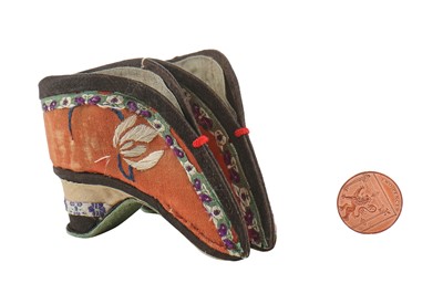 Lot 469 - A pair of embroidered silk 'Lotus bud' shoes for bound feet, Chinese, circa 1900