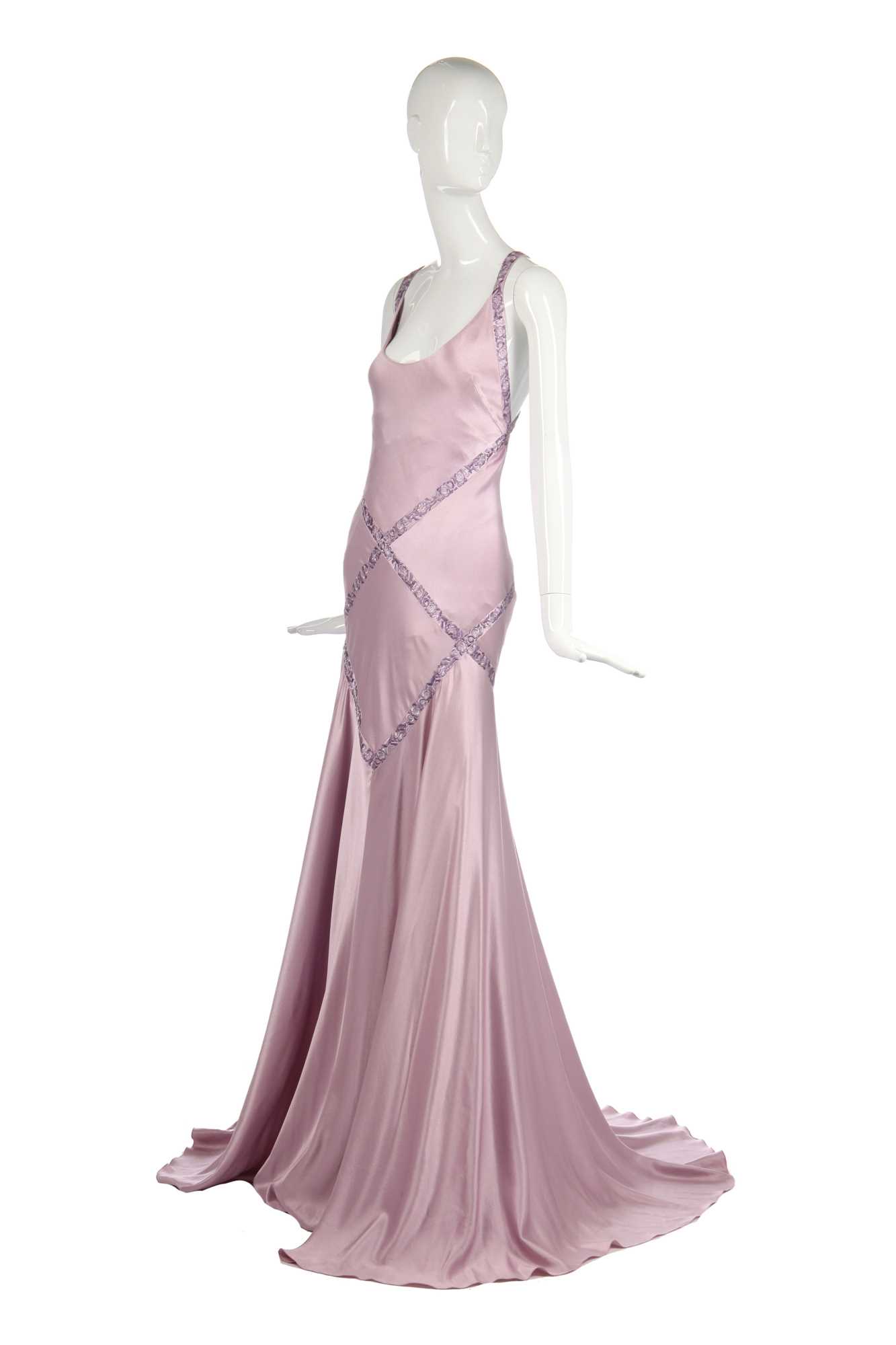 Lot 419 - An Alexander McQueen mauve satin evening