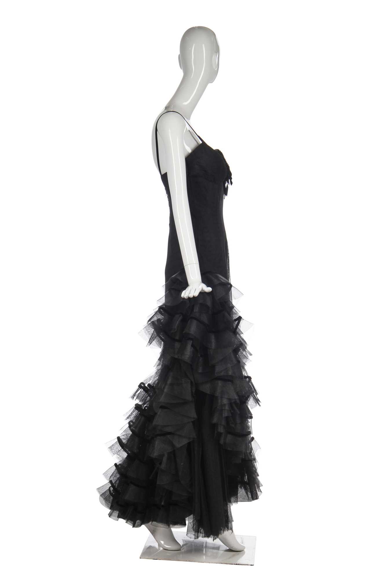 Lot 270 - A Maggy Rouff couture ruffled tulle evening