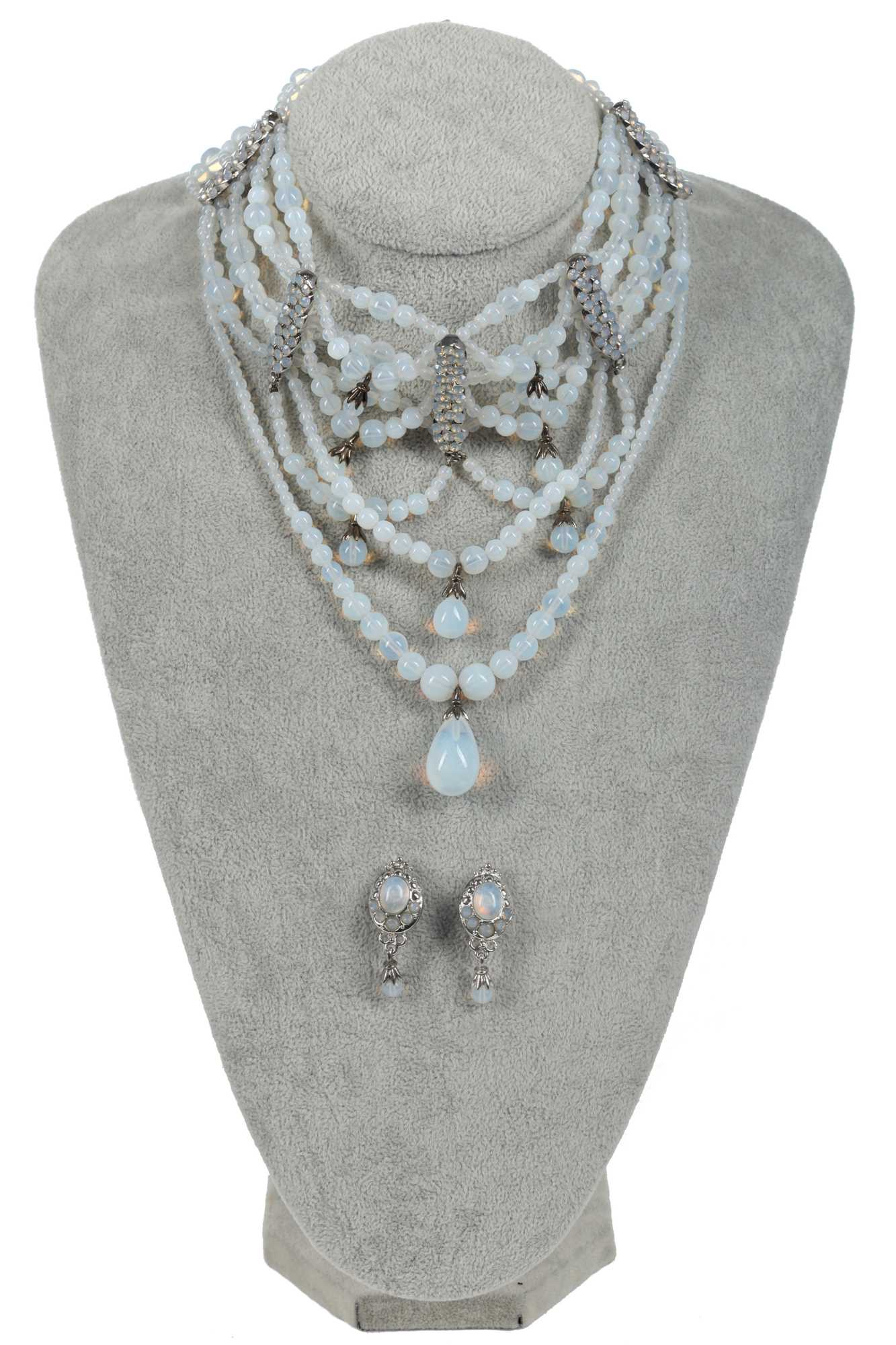 Dior Dio(r)evolution Necklace | Mall of America®