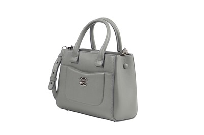 Lot 7 - A Chanel Neo Executive mini tote bag in grey calfskin leather, 2017