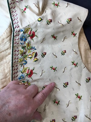 Lot 285 - A fine embroidered gentleman's waistcoat, probably French, 1790-1800