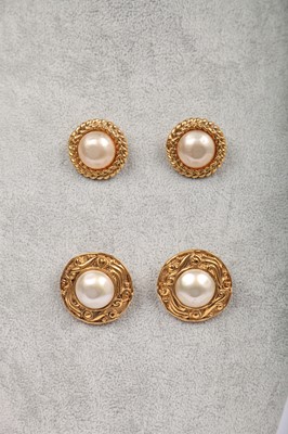 Lot 22 - Two pairs of Chanel 'pearl' and gilt metal clip-on earrings, circa 1990