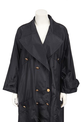 Lot 39 - A Chanel black silk coat, circa 1985