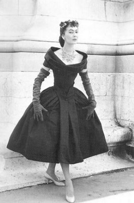 Lot 231 - A Christian Dior London black faille evening gown, 'Y' line, Autumn-Winter 1955
