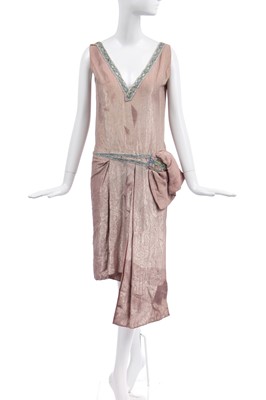 Lot 257 - A Maison Worth couture silver and pink lamé cocktail dress, circa 1926