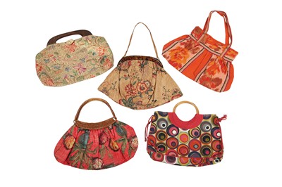 Lot 353 - A  group of dress fabrics, sewing bags, shawls, mainly 1930s