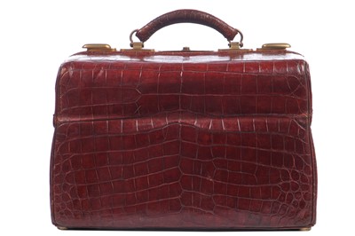 Lot 419 - Elizabeth Taylor's crocodile dressing case, circa 1920