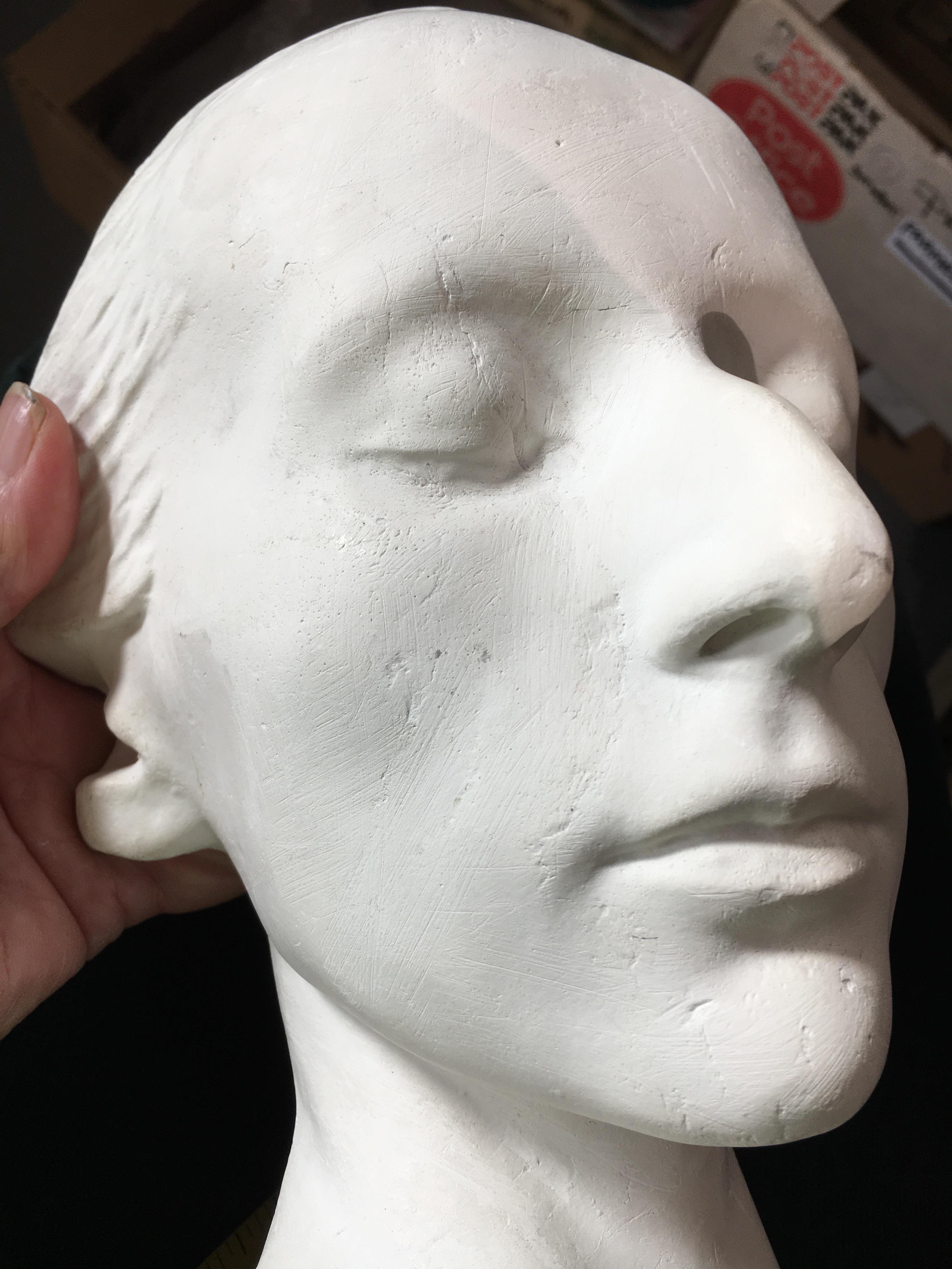 Lot 313 - Anna Pavlova's plaster life mask, by Victor