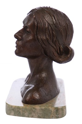 Lot 315 - A David Cornell bronze bust of Anna Pavlova, 1980