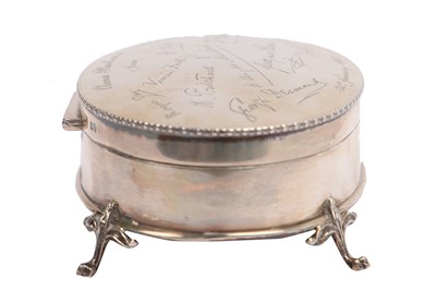 Lot 305 - A silver jewel box presented to Pavlova on her 31st birthday, 1912