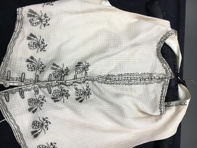 Lot 287 - A rare embroidered woman's waistcoat, circa 1785