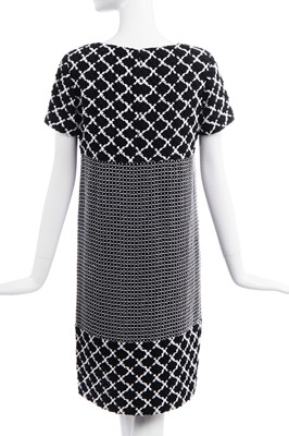 Lot 16 - A Chanel black and white tweed ensemble, Spring-Summer 2009