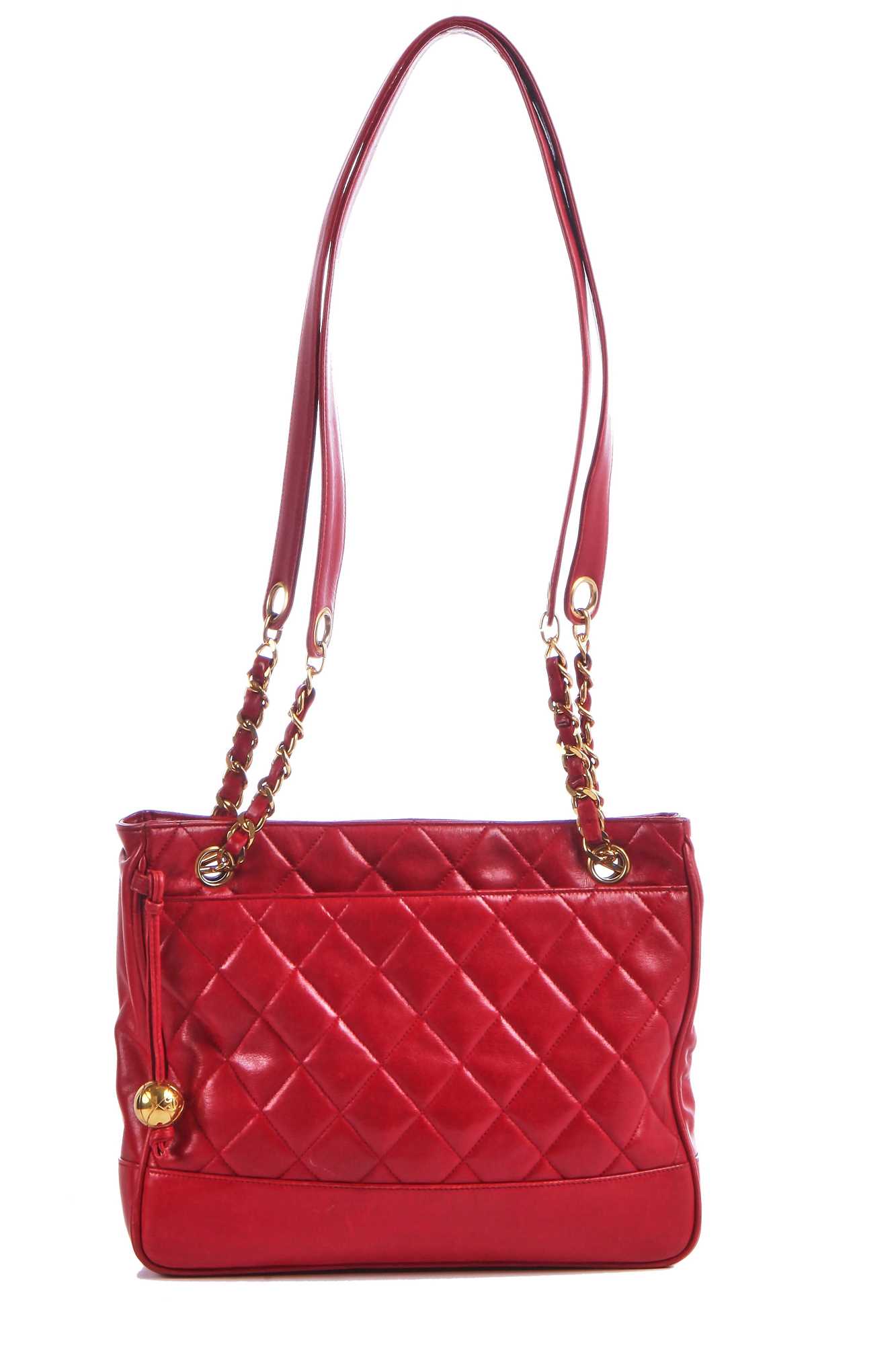 Lot 3 - A Chanel quilted red lambskin leather Chandra bag, 1980s