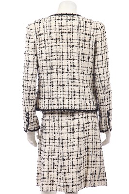 Lot 10 - A Chanel bouclé tweed suit, Cruise collection 2003