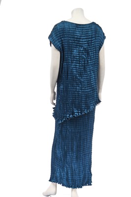Lot 181 - A Patricia Lester pleated silk two-piece ensemble, 1980s