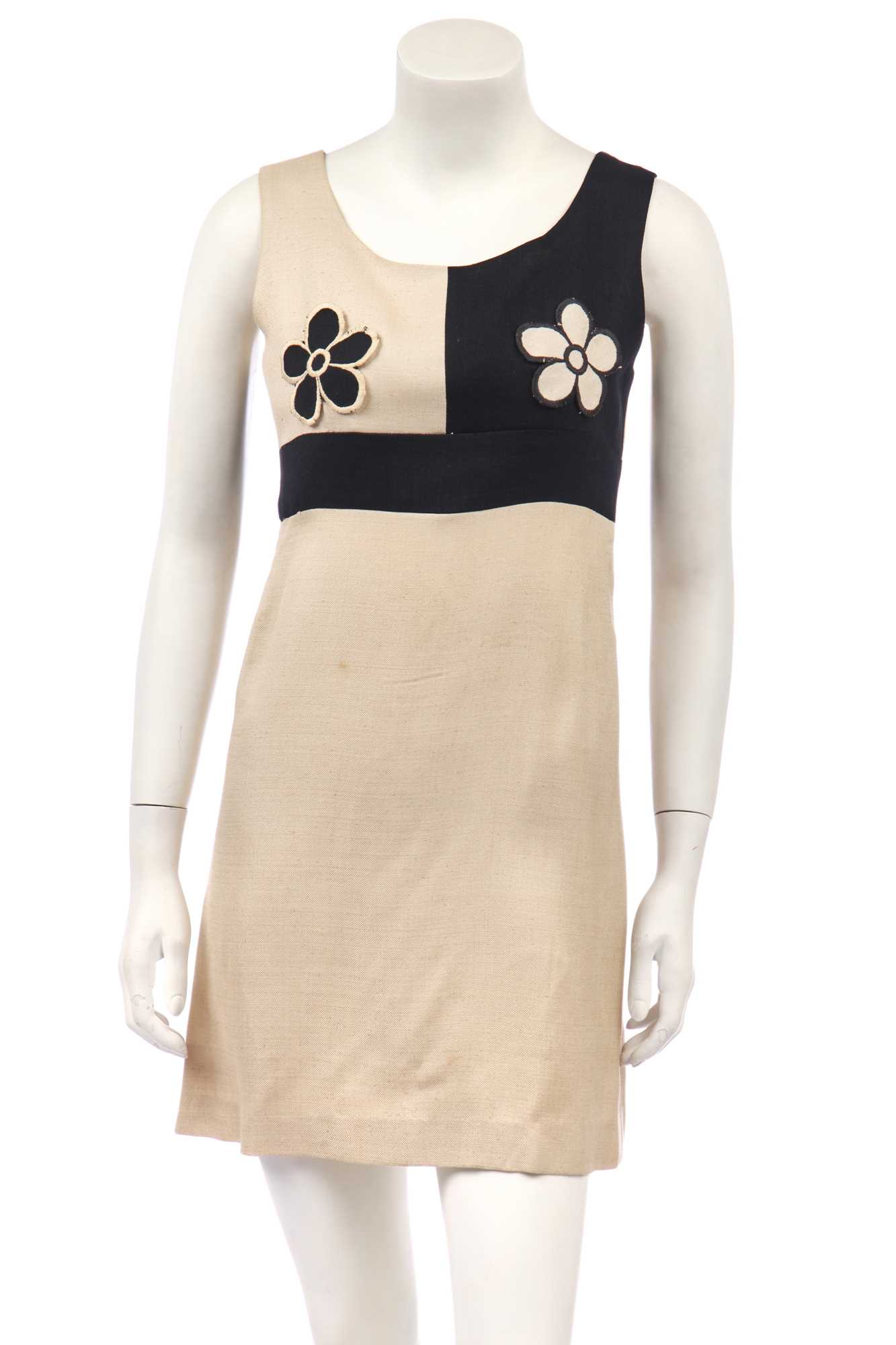 Lot 319 - A good Mary Quant linen-blend mini-dress,