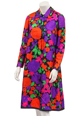 Lot 334 - An Yves Saint Laurent couture printed silk dress, Spring-Summer 1967