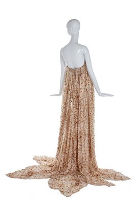 Lot 206 - A Jean-Louis Scherrer by Stéphane Rolland voluminous evening gown of slate-blue organza, 2000s