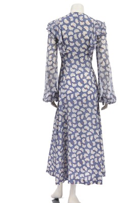 Lot 284 - An Ossie Clark for Radley dress with daisy print by Celia Birtwell, 1970s