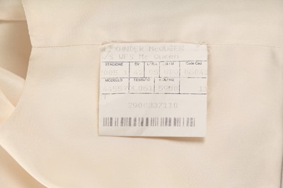 Lot 107 - An Alexander McQueen off-white silk faille mantle, Spring-Summer 2005