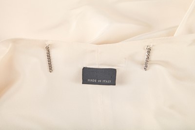 Lot 107 - An Alexander McQueen off-white silk faille mantle, Spring-Summer 2005