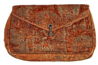 Lot 478 - An interesting group of bags, purses 1920s-30s