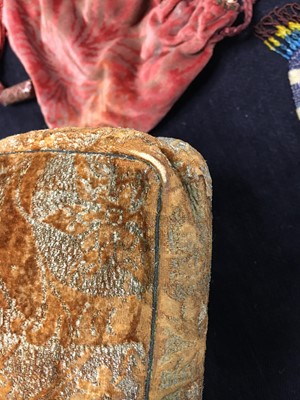 Lot 478 - An interesting group of bags, purses 1920s-30s