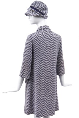 Lot 384 - A Jacques Heim navy and white check tweed ensemble, circa 1958