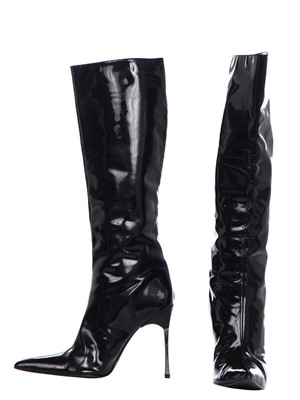 Lot 474 - A pair of Tom Ford for Gucci patent leather boots, Autumn-Winter 1997-98