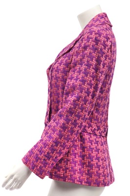 Lot 22 - A Chanel pink and purple houndstooth tweed jacket, 1990s