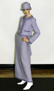 Lot 180 - A fine Chanel lavender wool tweed ensemble, Autumn-Winter 1998-99