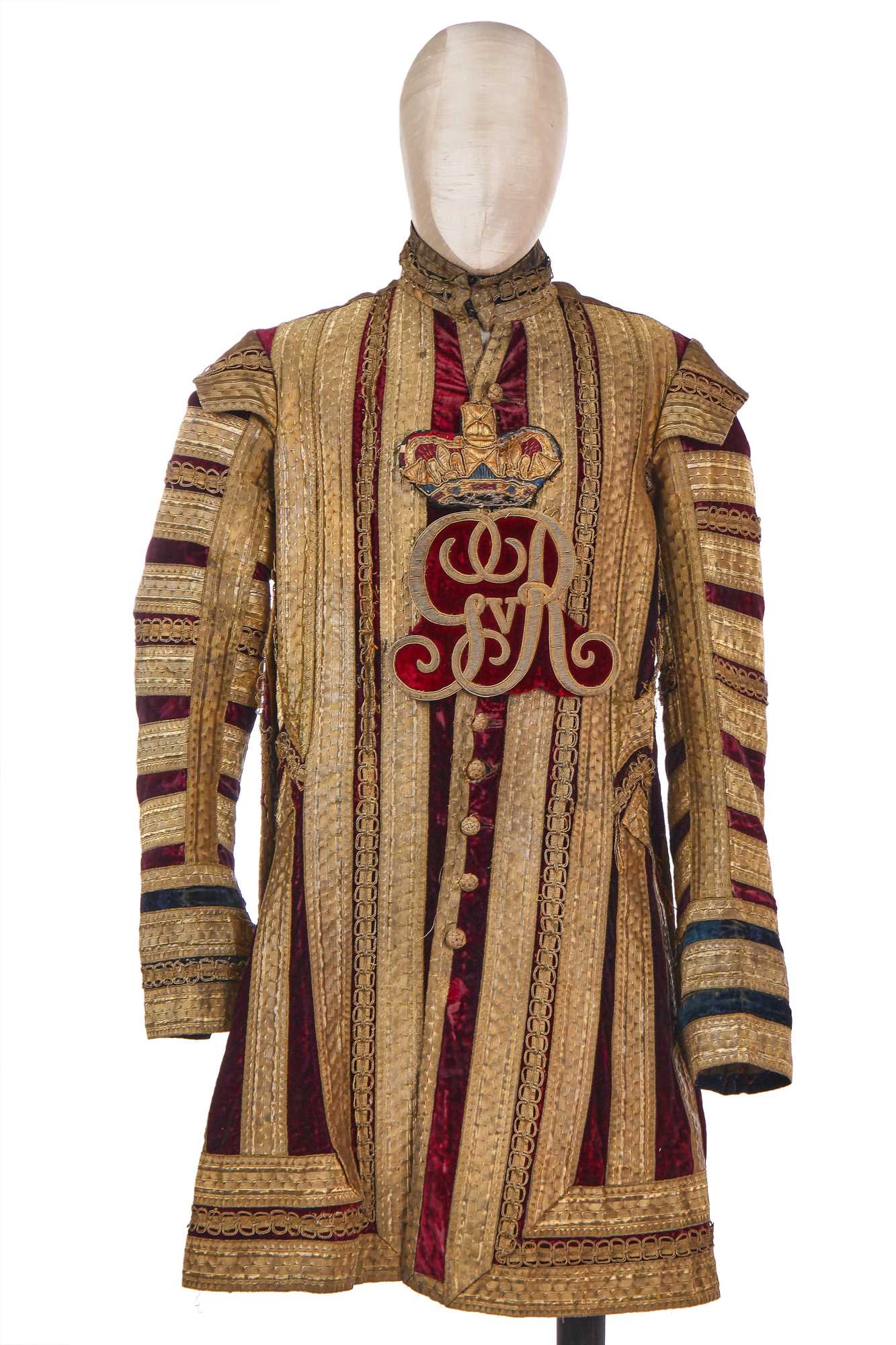 Lot 209 - A  Royal state livery for a musician, for the reign of King George V, 1910-1936