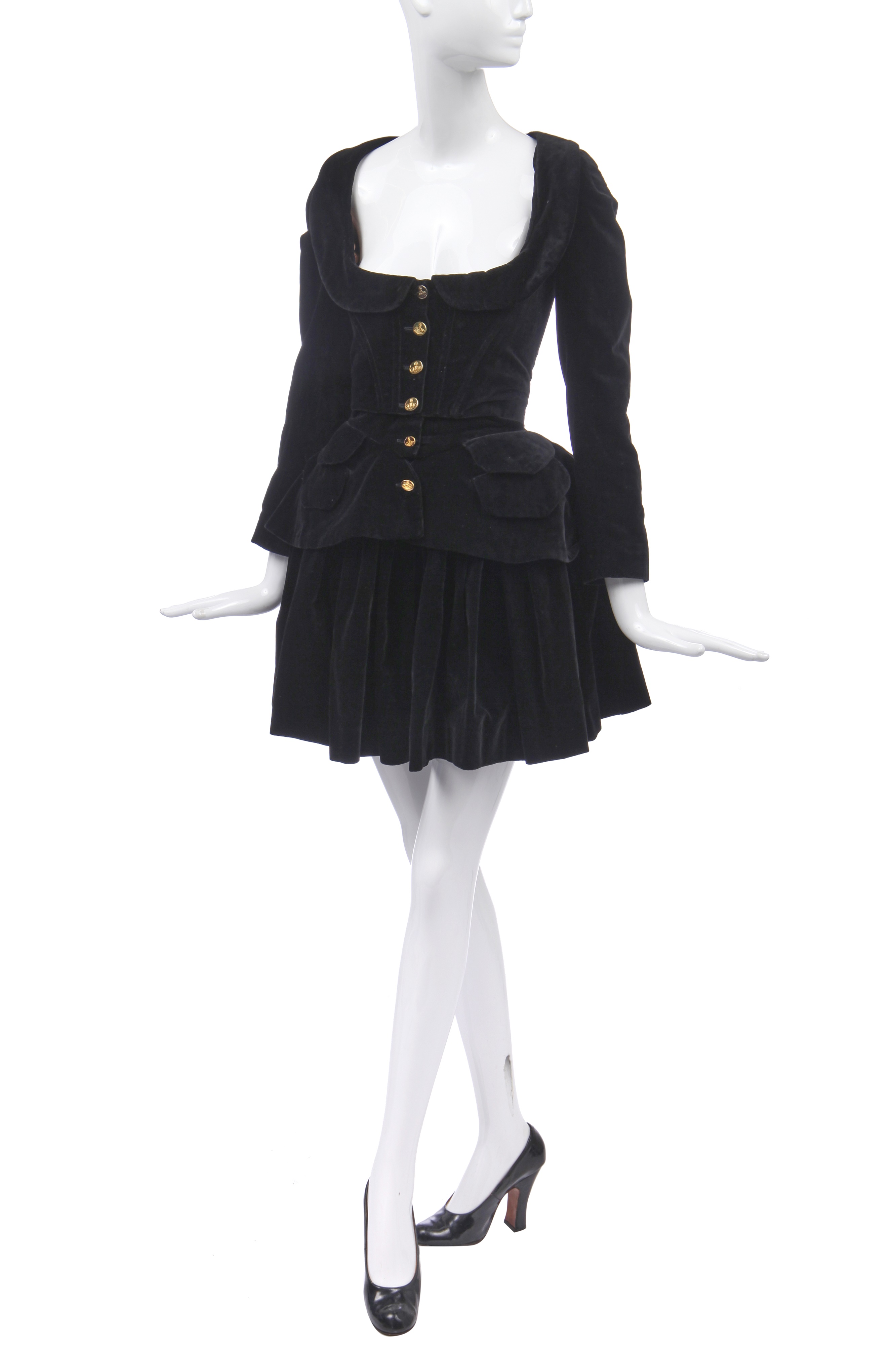 Lot 31 - A Vivienne Westwood complete black velvet