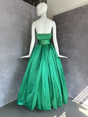 Lot 255 - A Christian Dior couture emerald-green satin ballgown, 'Soirée à Londres' model, 'Y' line, Autumn-Winter 1955-56