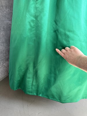 Lot 255 - A Christian Dior couture emerald-green satin ballgown, 'Soirée à Londres' model, 'Y' line, Autumn-Winter 1955-56