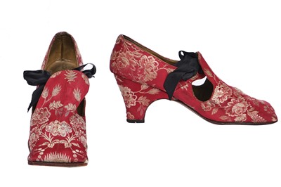 Lot 344 - A pair of rare Westwood/McLaren brocaded silk 'Hammerhead' shoes, Pirate collection, Autumn-Winter, 1981-82