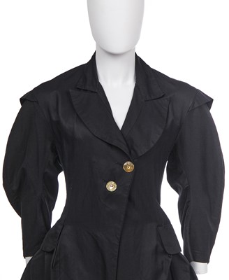 Lot 92 - A John Galliano black gabardine 'pannier' coat, A/W 1986 or S/S 1987