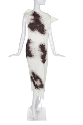 Lot 165 - An Issey Miyake/Cai Guo-Qiang Guest Artists Series 4 'Gunpowder' dress, 1998