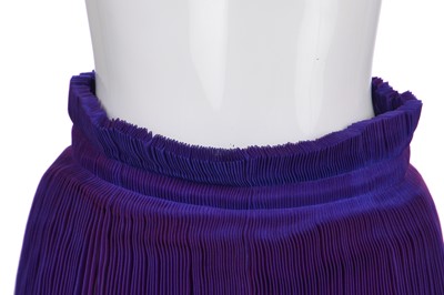 Lot 530 - An Issey Miyake 'Body Pleats' ensemble, Autumn-Winter 1990