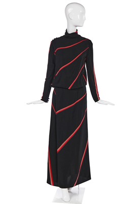 Lot 406 - A Chloé by Karl Lagerfeld black crêpe de chine dress, 1980