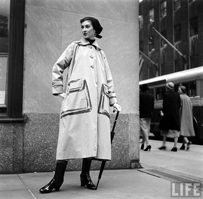 Lot 247 - A rare Hermès trompe l'oeil ivory wool coat, 1951