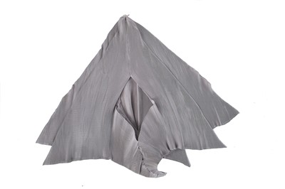 Lot 536 - A rare Issey Miyake pleated silver polyester ensemble, Autumn-Winter 1999