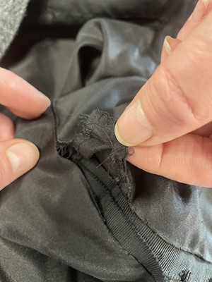 Lot 157 - A Chanel flecked charcoal-grey cashmere suit, Autumn-Winter 1999-2000